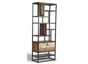 estanteria-industrial-puerta-abatible-estantes-irregulares