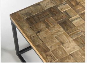 mesa-centro-rustica-madera-cuadrados-metal-detalle
