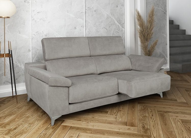 sofa-moderno-patas-altas-metal-asientos-deslizantes