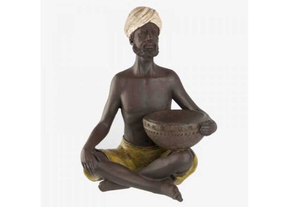 figura-decoracion-hombre-sentado-turbante