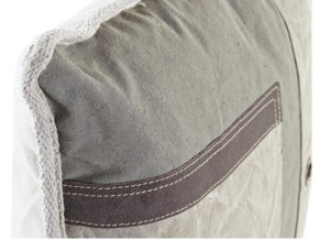 cojin-vintage-detalle
